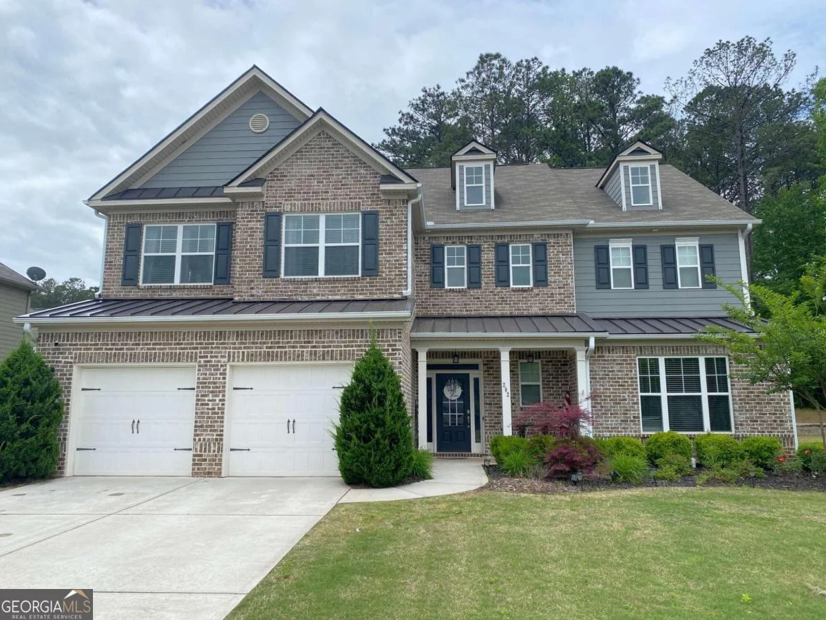202 Oakleigh Pointe Drive