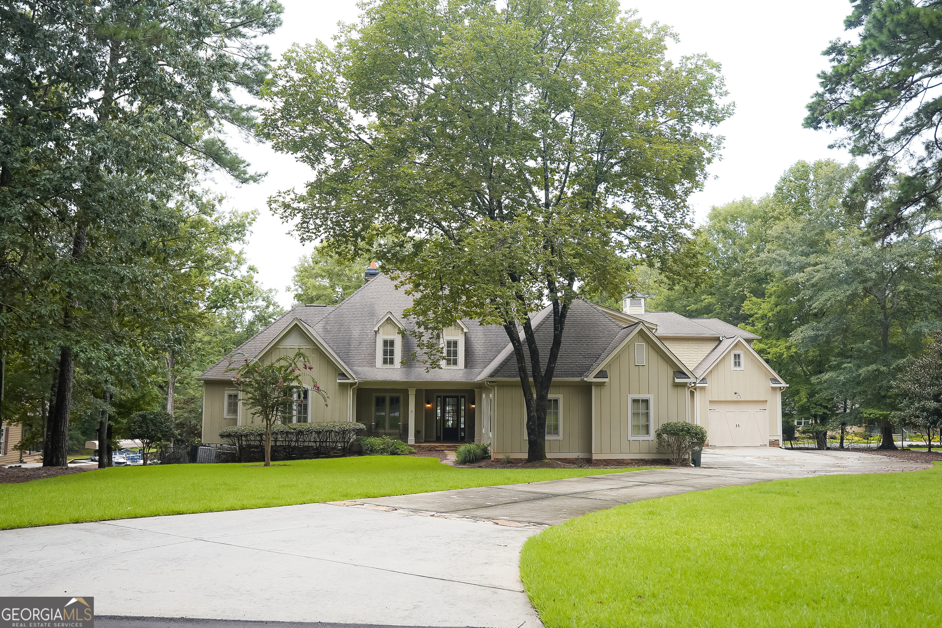 1800 Buckhead DR