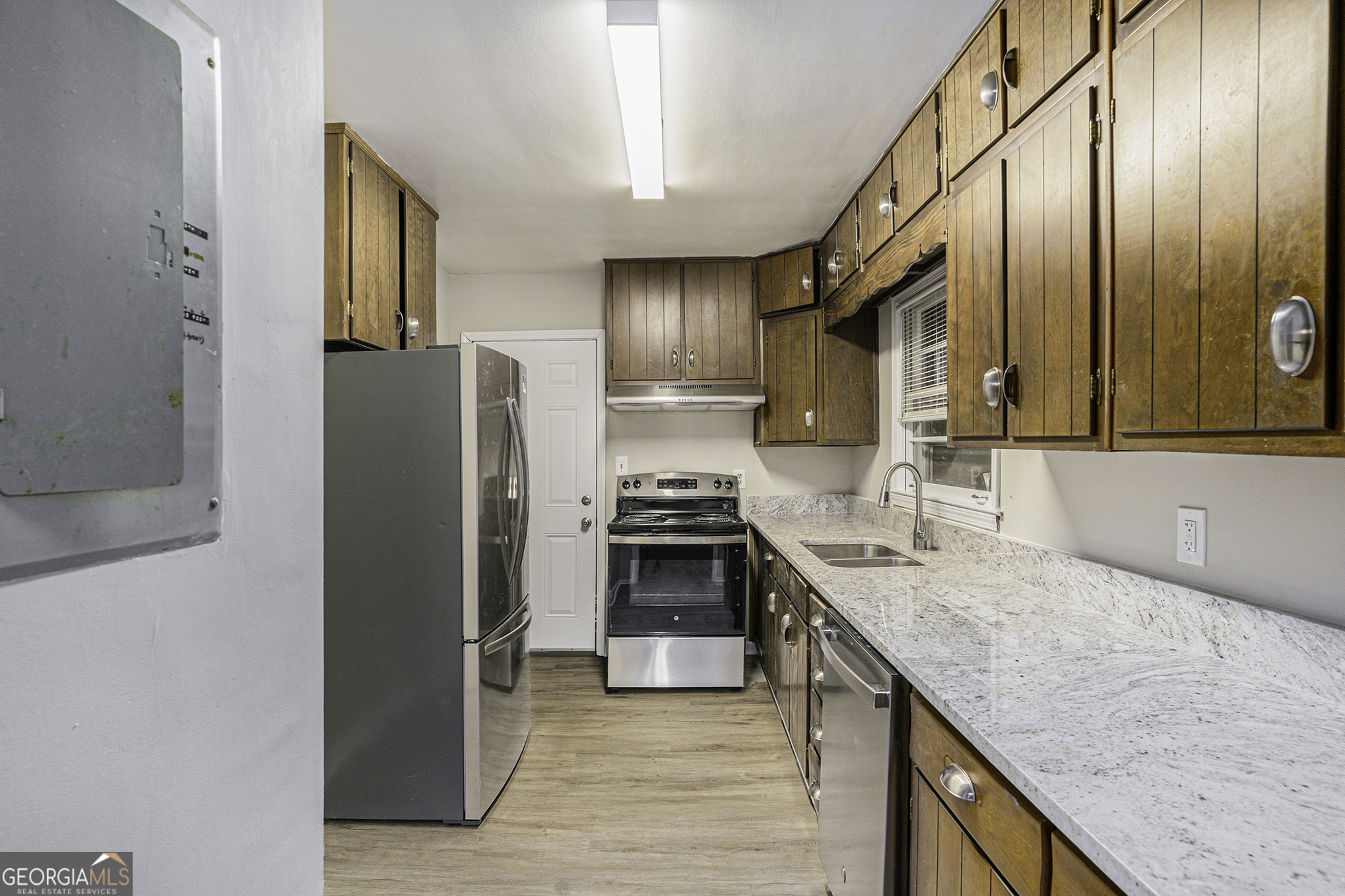 864 Northview DR
