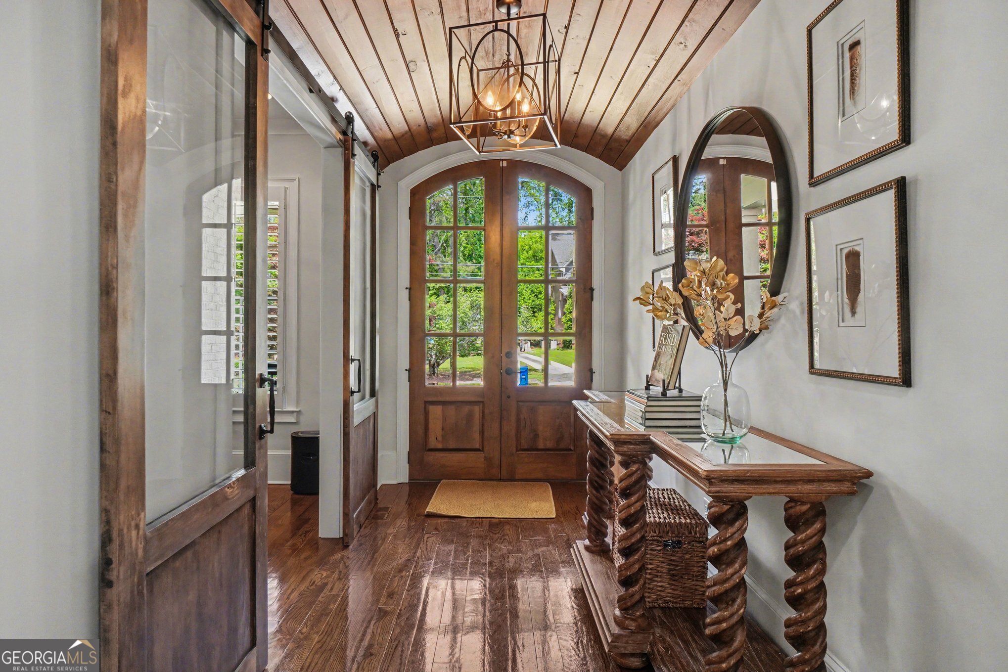 2672 Valvedere DR NE