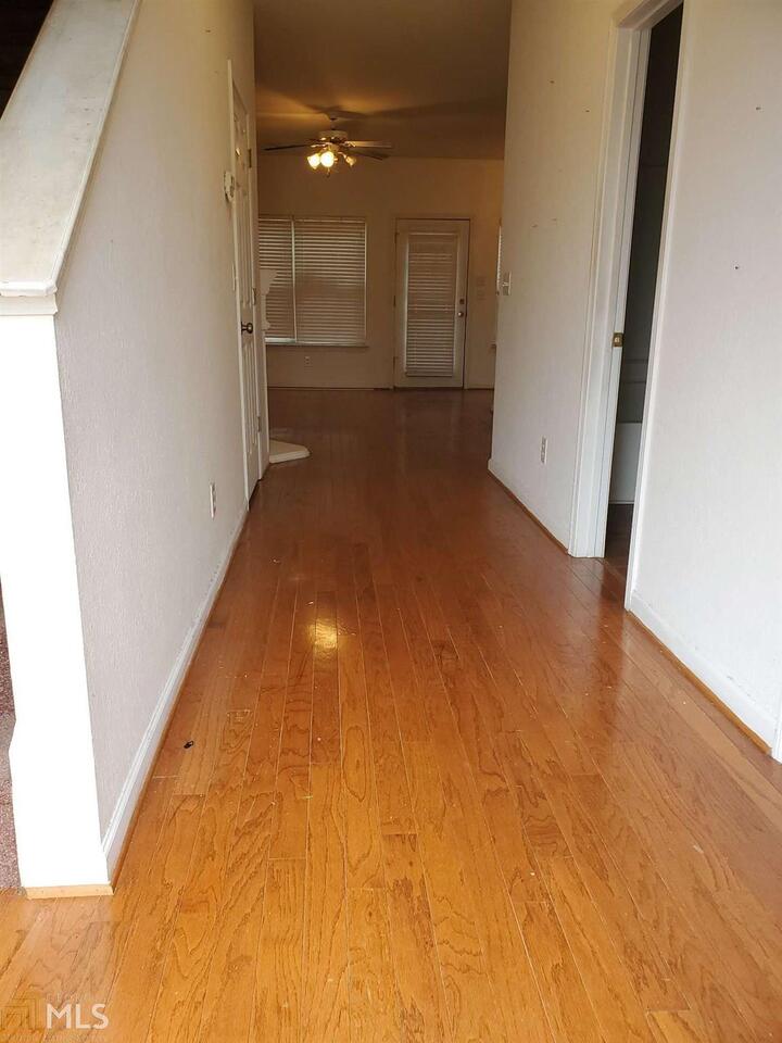 Brookview Village - Residential