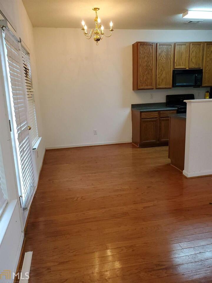 Brookview Village - Residential