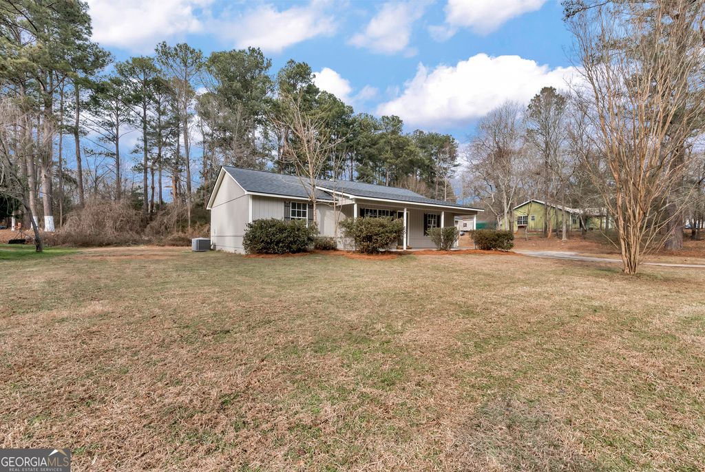Photo of 467 McCarty Road, Statham, GA 30666 (MLS # 10686113)