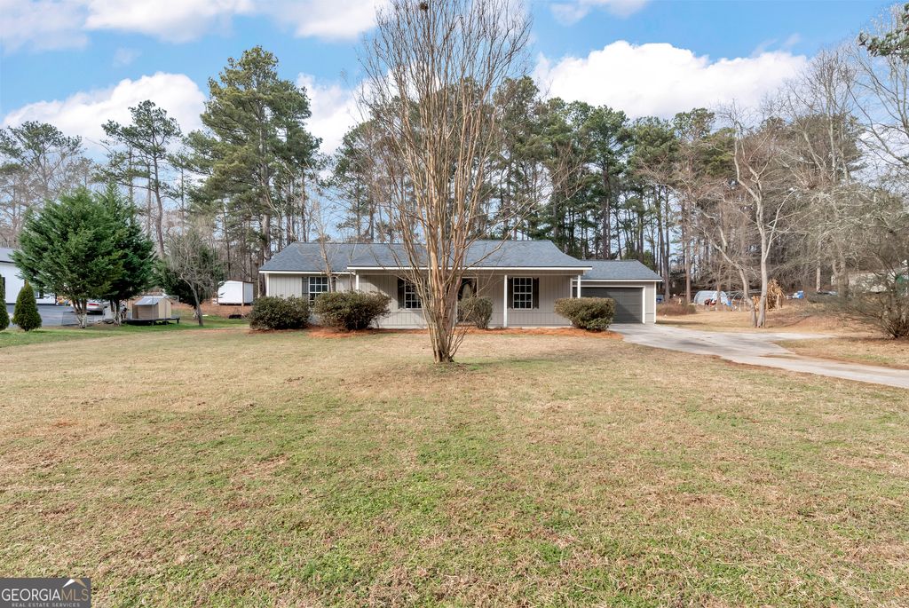 Photo of 467 McCarty Road, Statham, GA 30666 (MLS # 10686113)