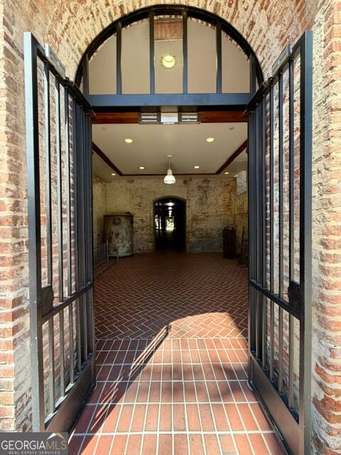 1201 Front AVE 00206