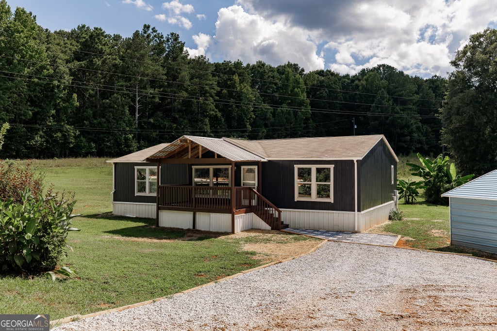 Photo of 1637 Young Harris Road, Danielsville, GA 30633 (MLS # 10852266)