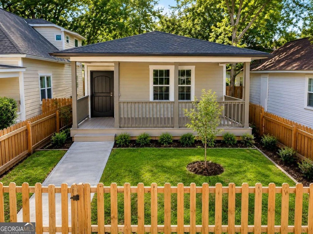 Photo of 888 Coleman Street, Atlanta, GA 30310 (MLS # 10787161)