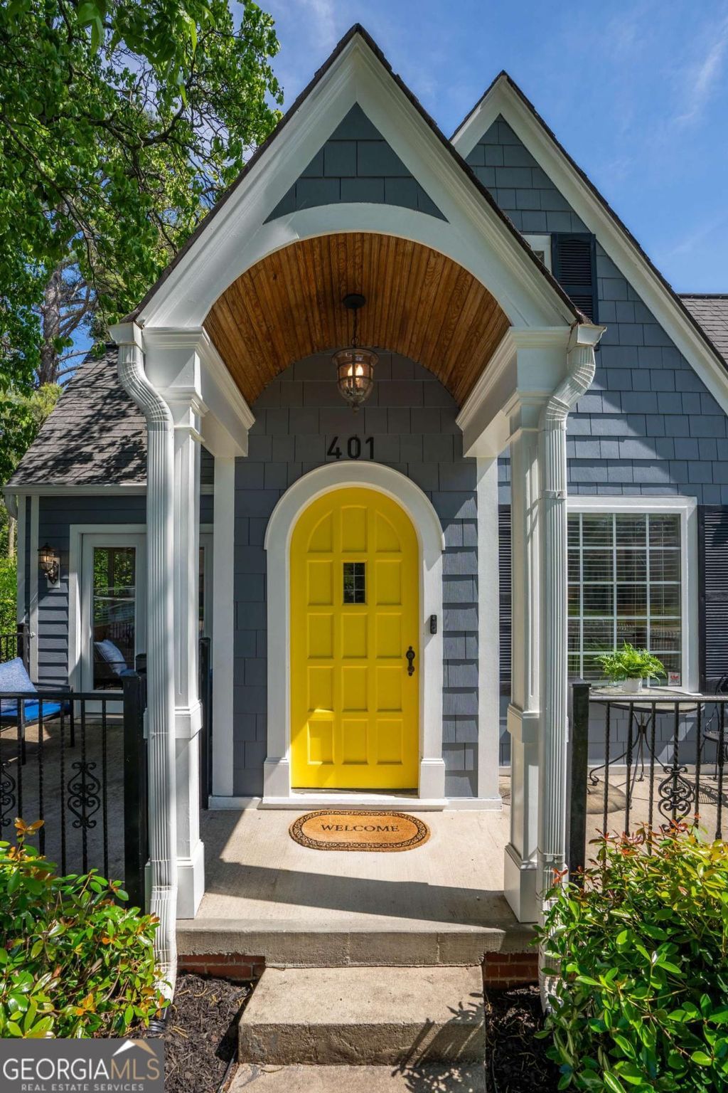 Photo of 401 Ridgewood Avenue, Gainesville, GA 30501 (MLS # 10766402)