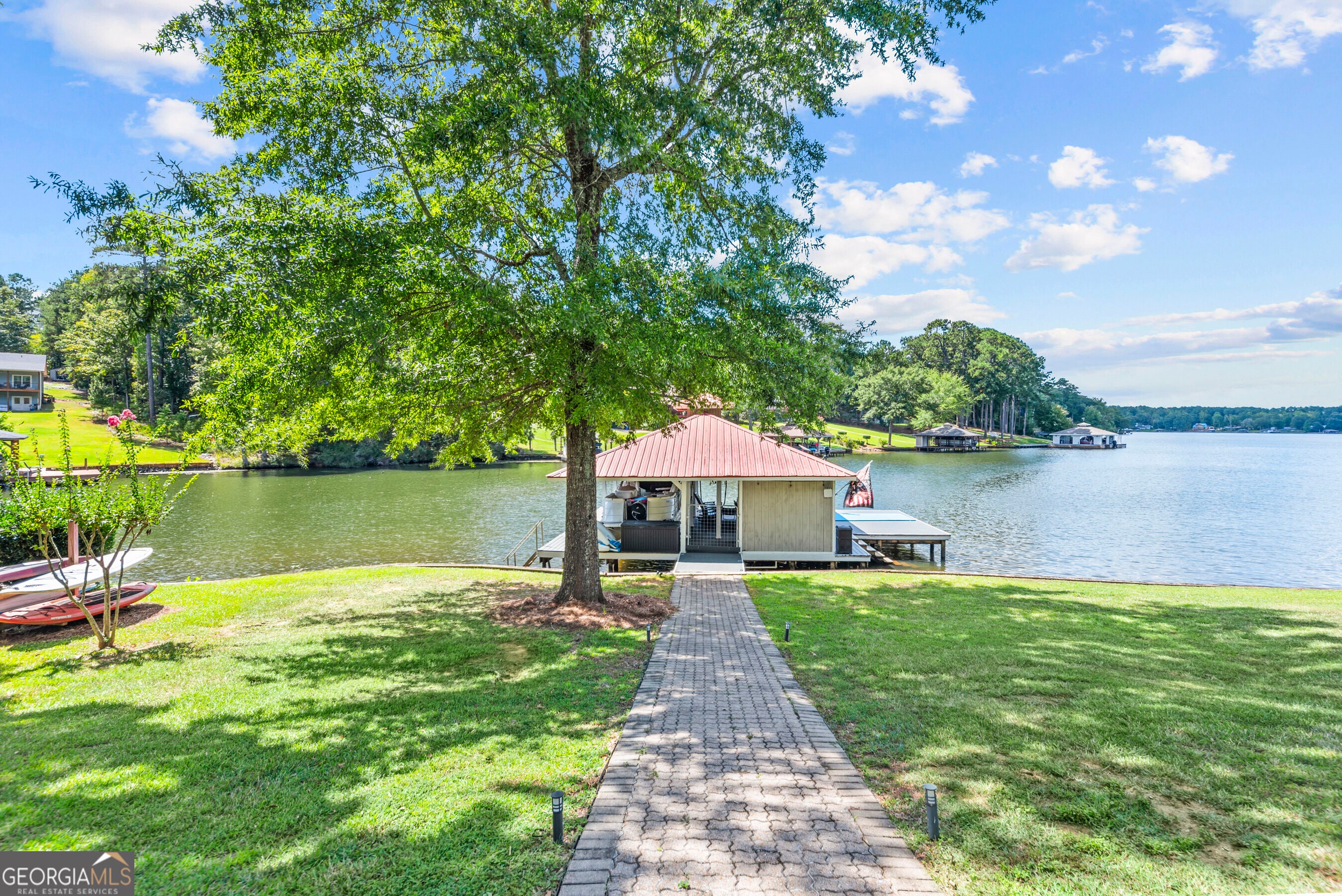 261 Dogwood DR