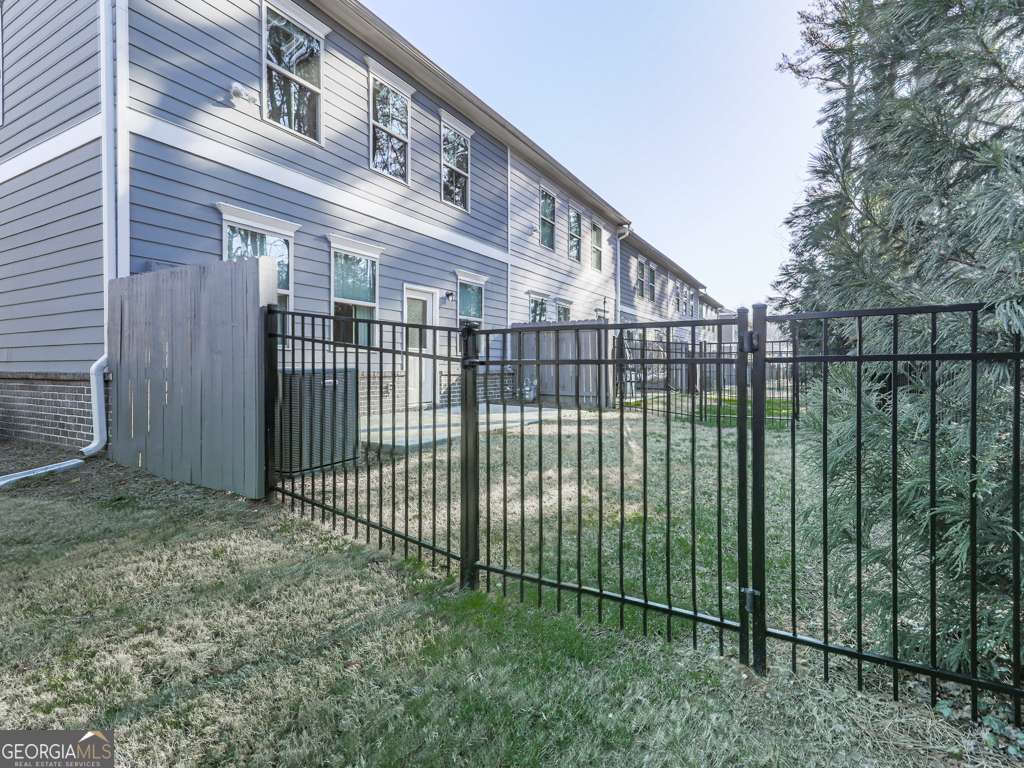 Parkside East - Residential