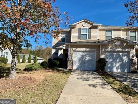 Photo of 322 Oak Leaf Place, Acworth, GA 30102 (MLS # 10697413)