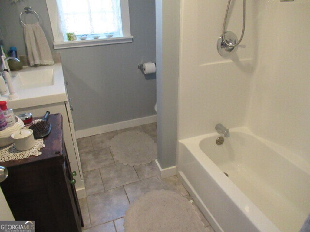 listing image 65