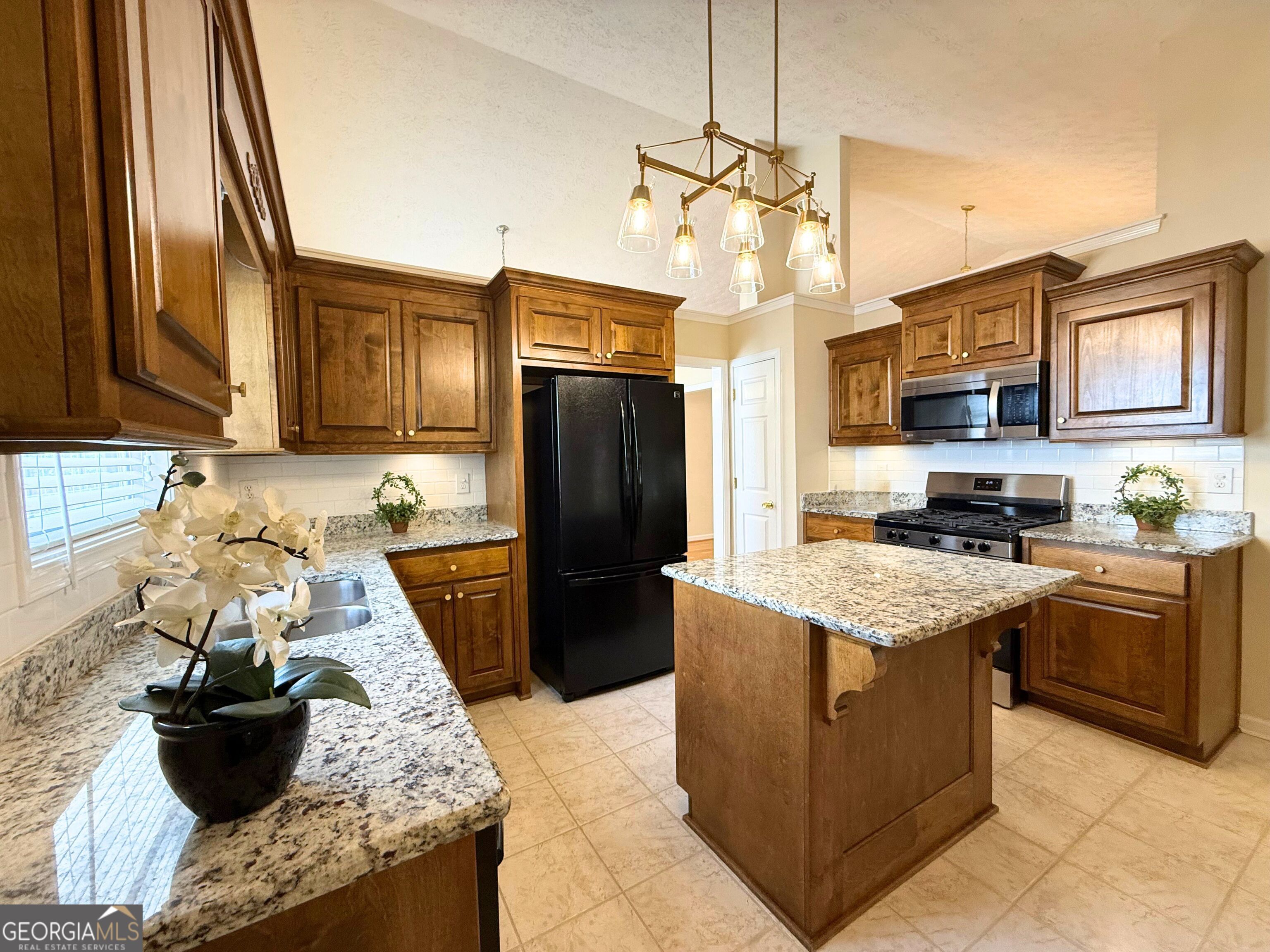 535 Suwanee East DR