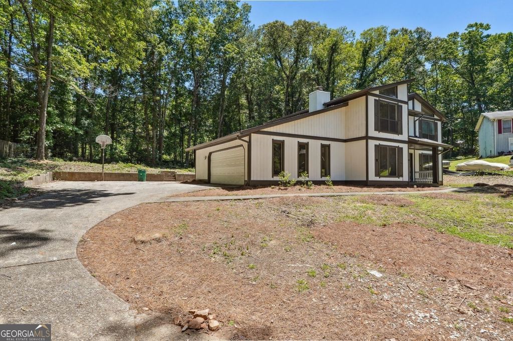 Photo of 5249 Golf Valley Way, Stone Mountain, GA 30088 (MLS # 10725070)