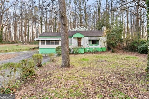Photo of 2706 Burton Road SW, Atlanta, GA 30311 (MLS # 10704454)