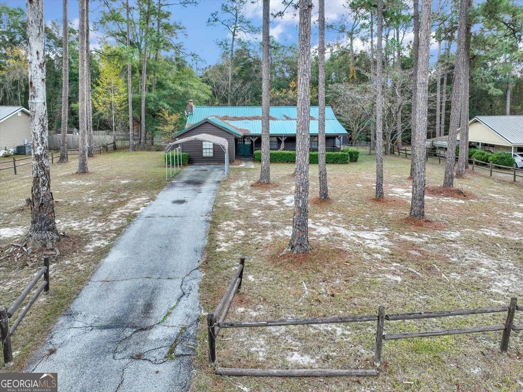 Photo of 1702 Vada Road, Bainbridge, GA 39817 (MLS # 10693484)