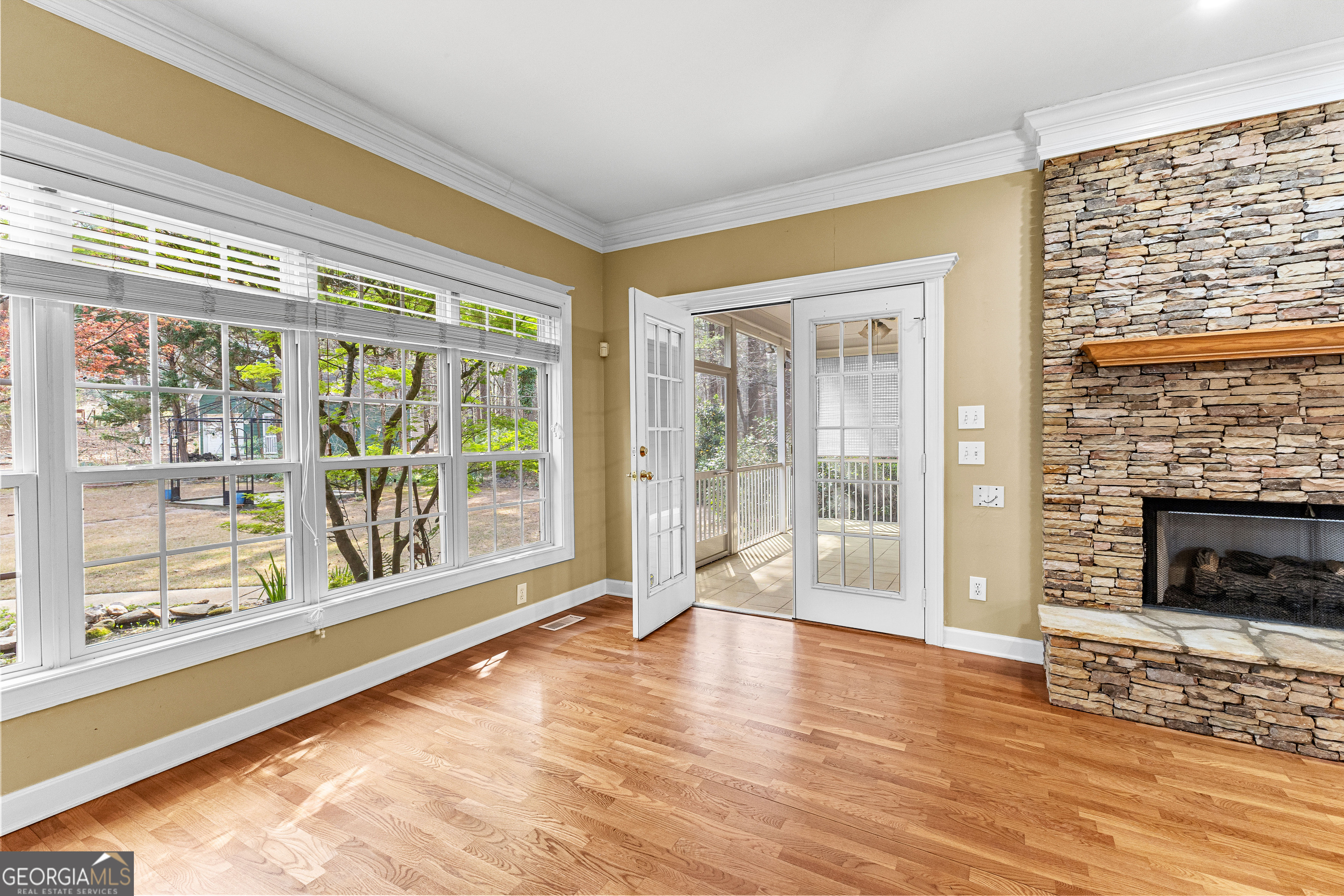 Fayetteville, Georgia 30215, United States, 3 Bedrooms Bedrooms, ,4 BathroomsBathrooms,Residential,Active,97718