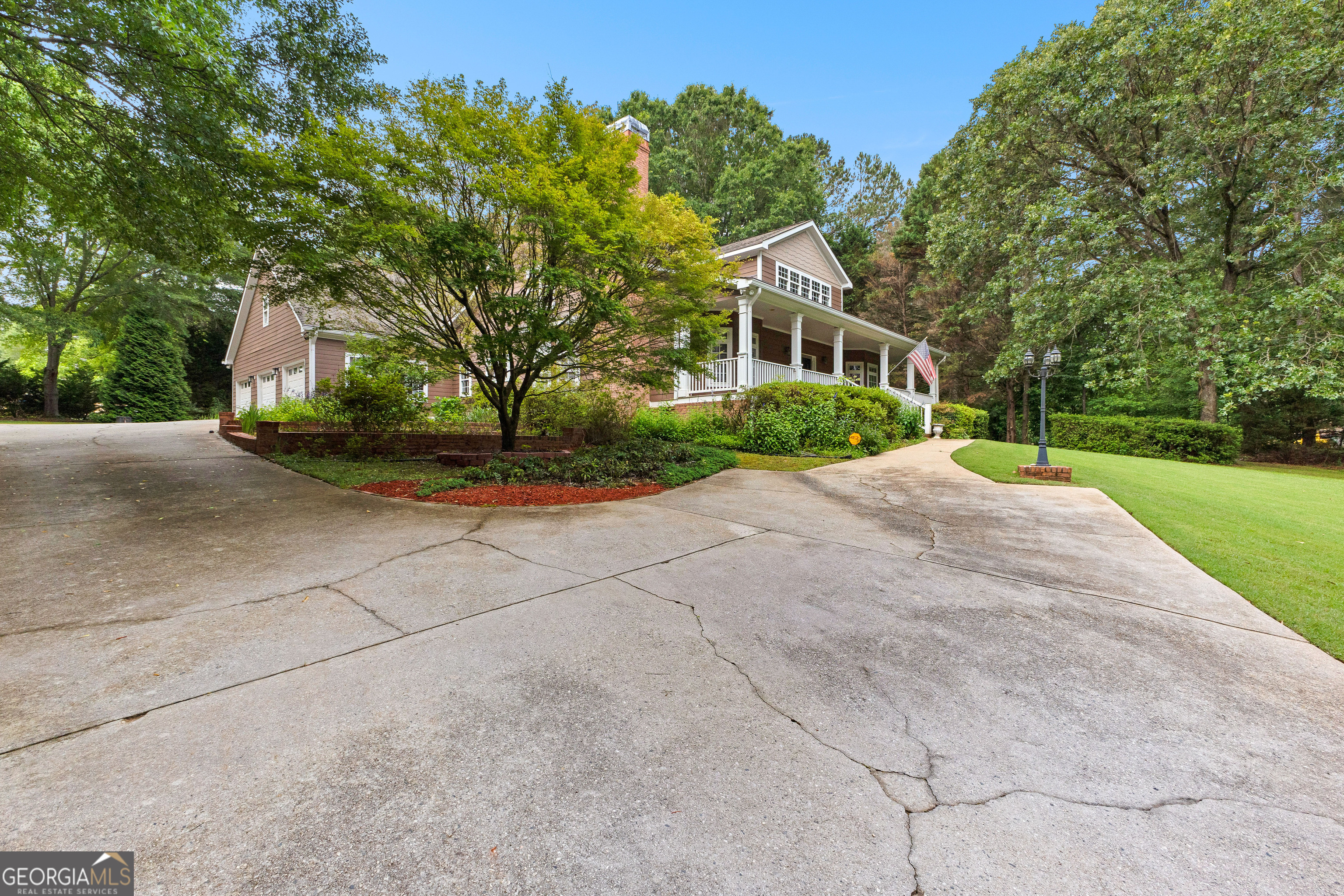 Fayetteville, Georgia 30215, United States, 3 Bedrooms Bedrooms, ,4 BathroomsBathrooms,Residential,Active,97718