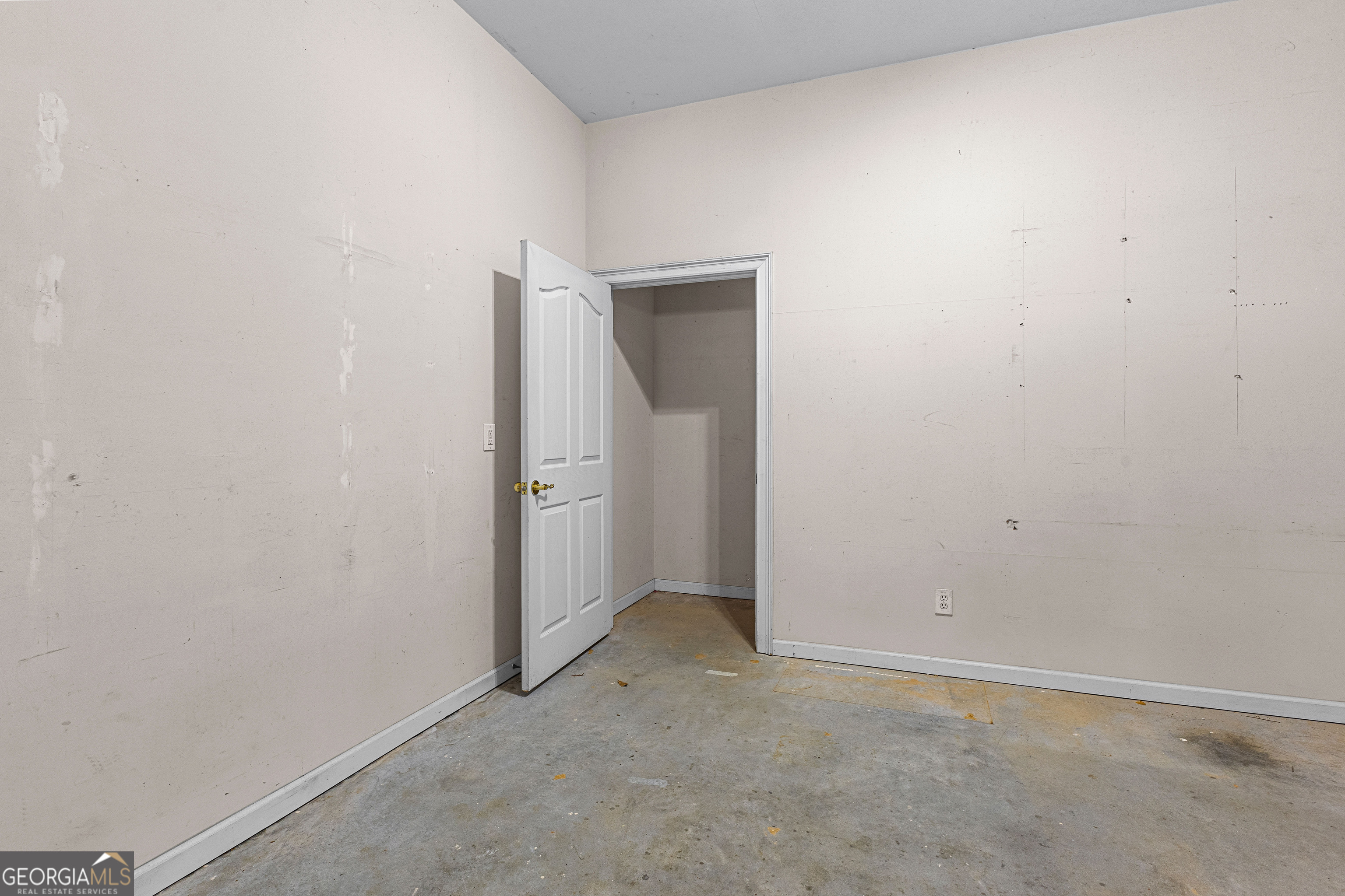 Fayetteville, Georgia 30215, United States, 3 Bedrooms Bedrooms, ,4 BathroomsBathrooms,Residential,Active,97718