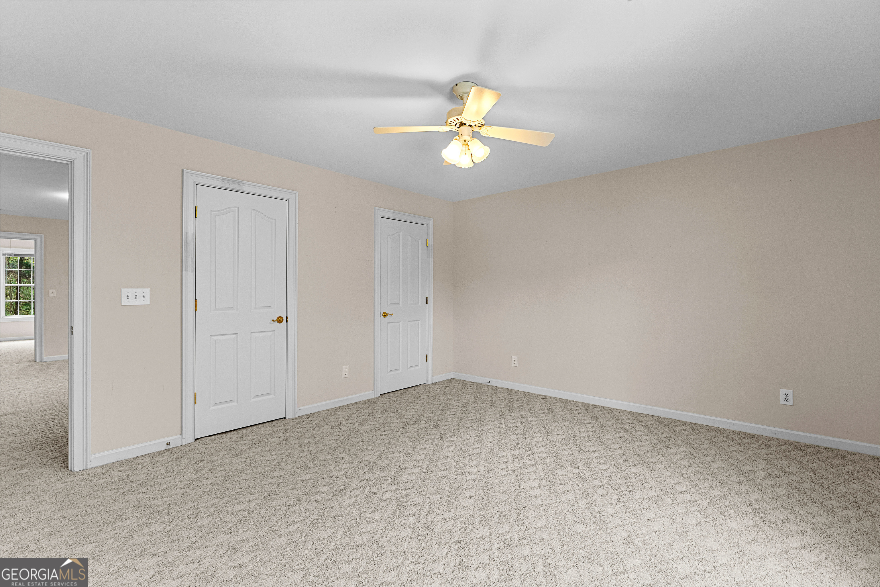 Fayetteville, Georgia 30215, United States, 3 Bedrooms Bedrooms, ,4 BathroomsBathrooms,Residential,Active,97718