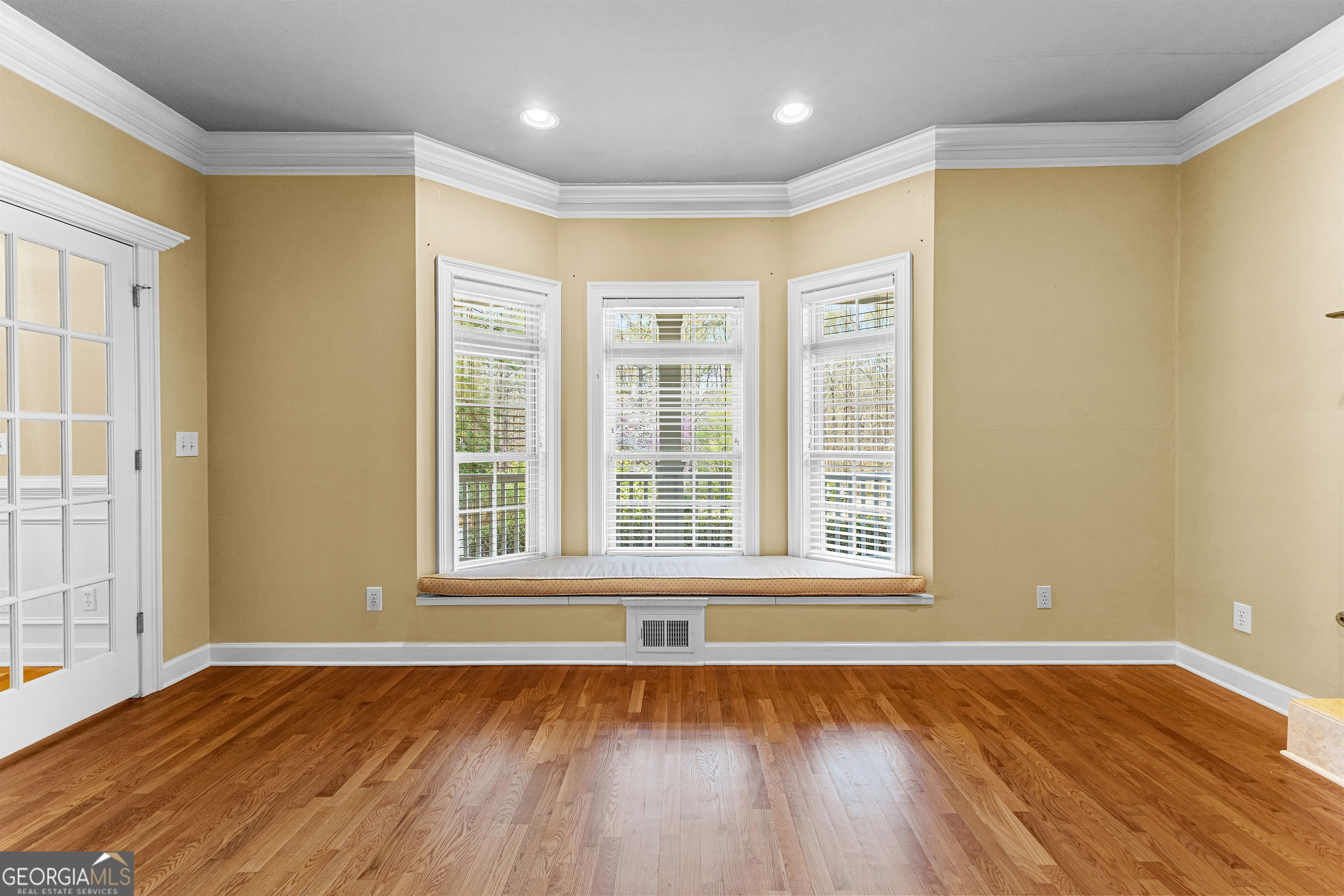 Fayetteville, Georgia 30215, United States, 3 Bedrooms Bedrooms, ,4 BathroomsBathrooms,Residential,Active,97718