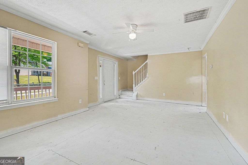 Photo of 4197 Shoreside Circle SW, Snellville, GA 30039 (MLS # 10759041)