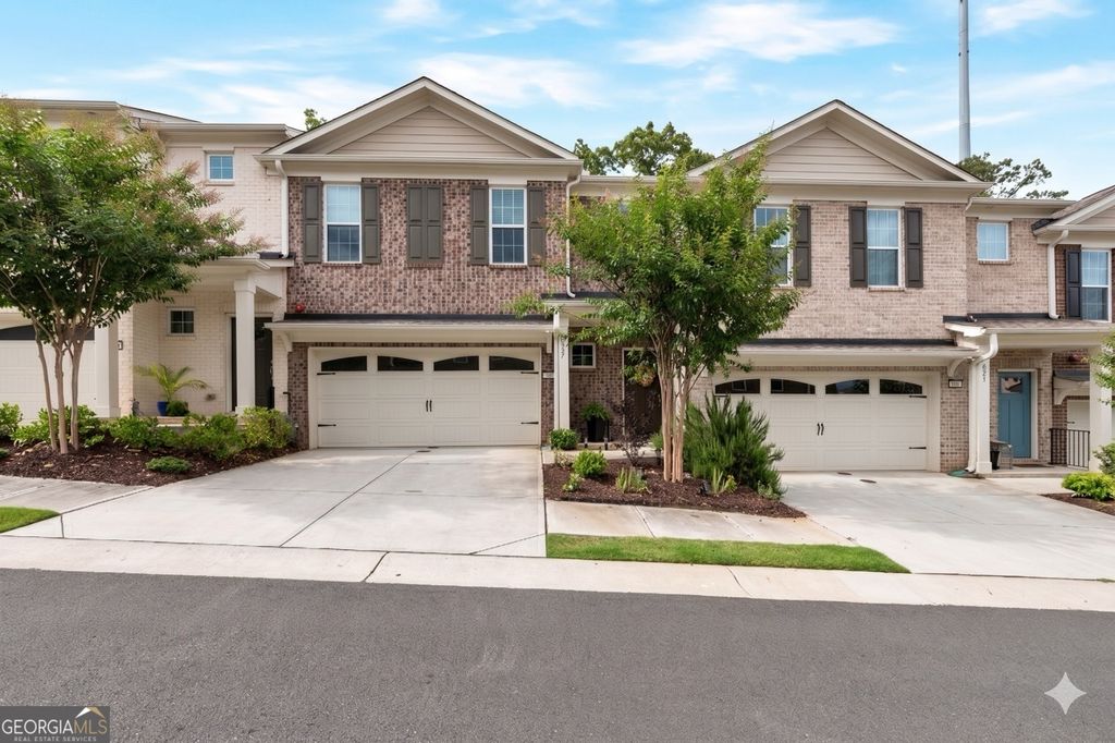 Photo of 517 Garvin Drive, Woodstock, GA 30189 (MLS # 10771229)