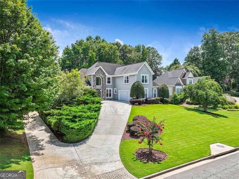 1054 AVERY CREEK DR