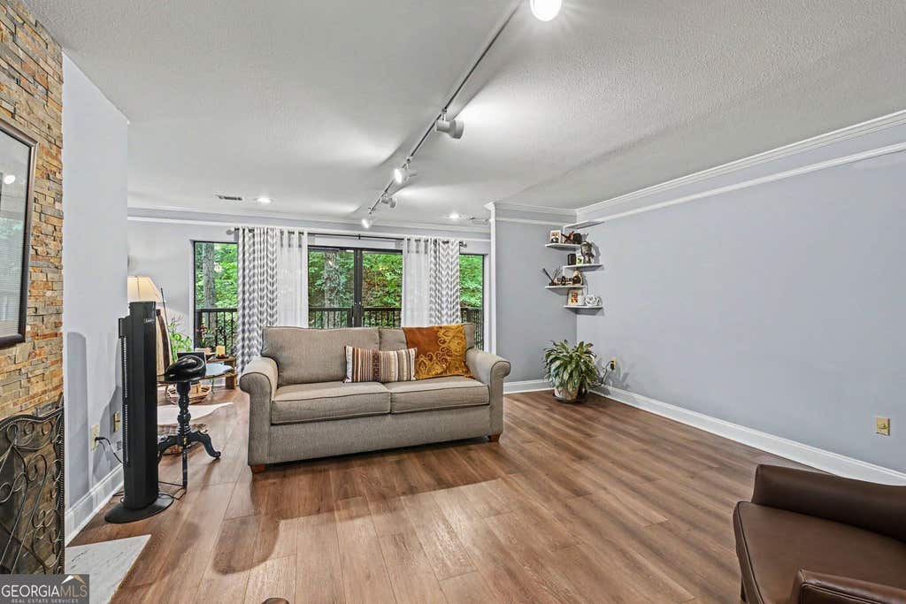 Photo of 3113 Pine Heights Drive NE, Atlanta, GA 30324 (MLS # 10831981)