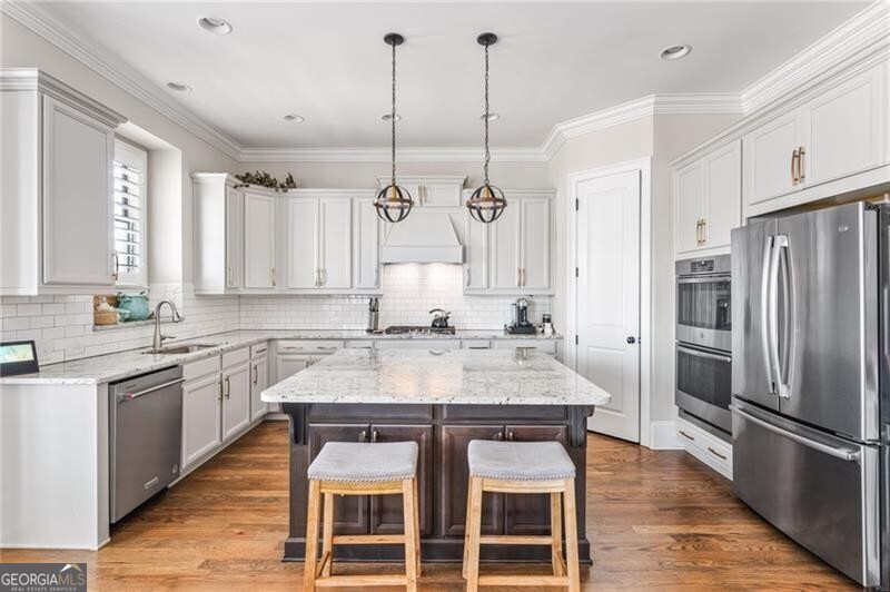 Ellis - Residential Lease