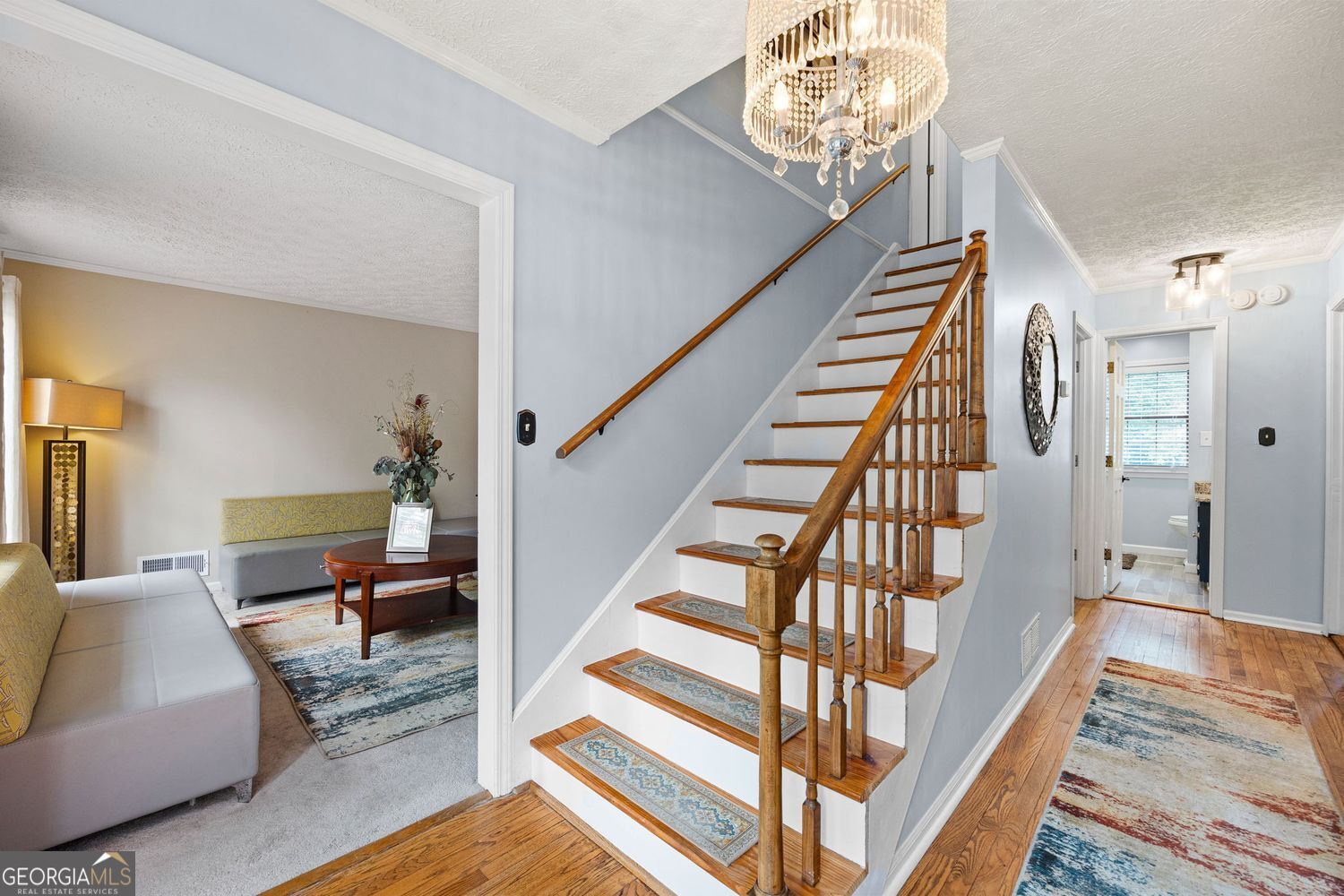 4544 Queen Anne CT SE