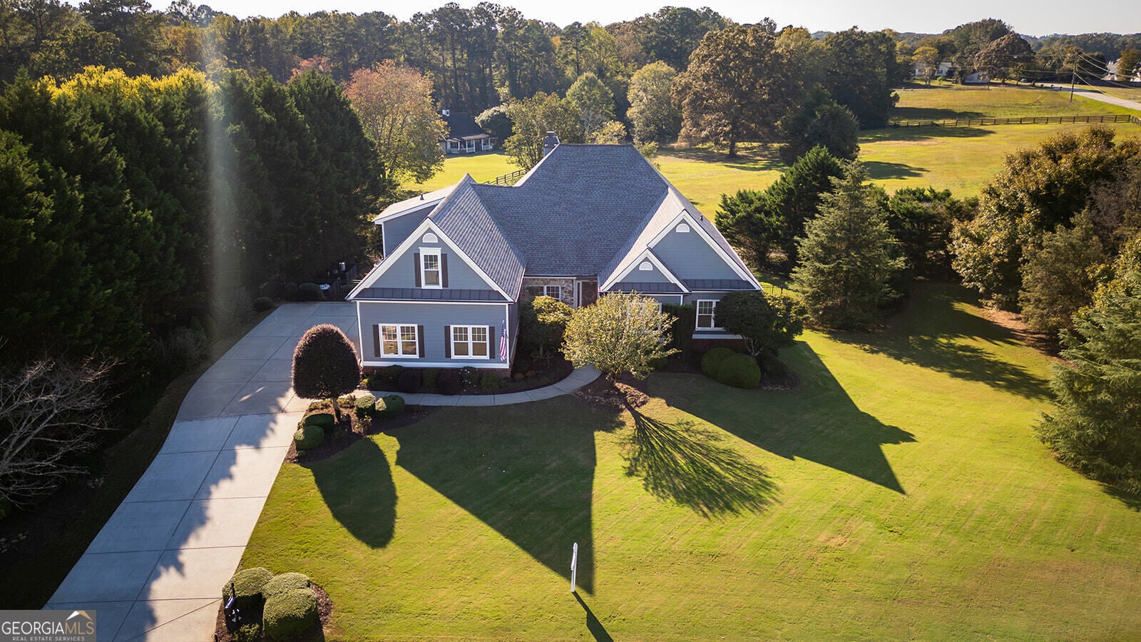 1207 Olde Lexington RD