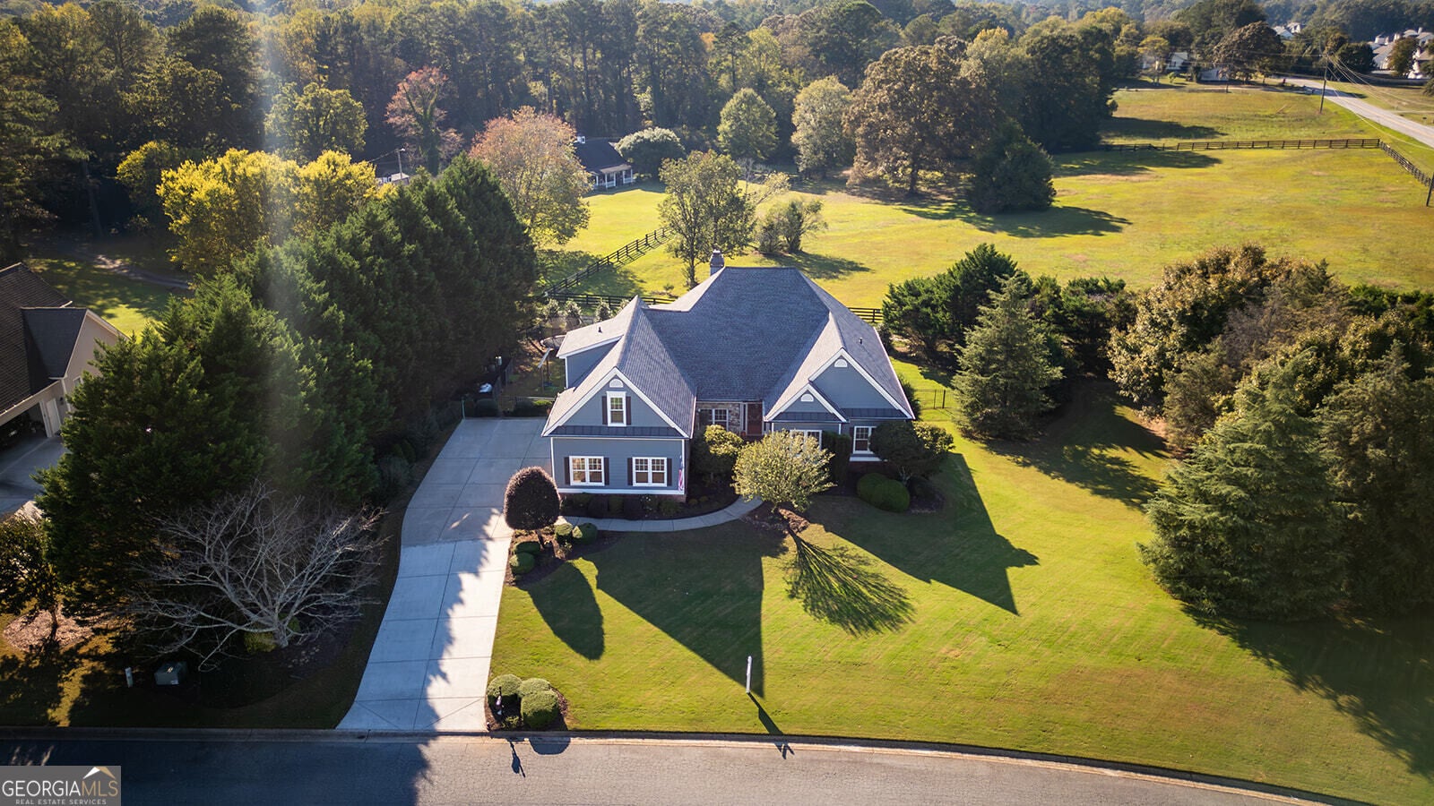 1207 Olde Lexington RD