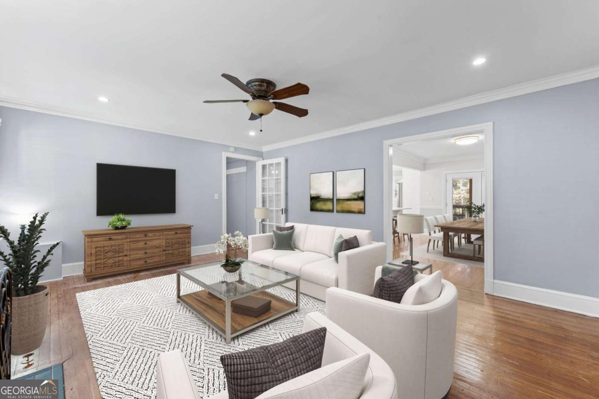 1127 Portland AVE SE