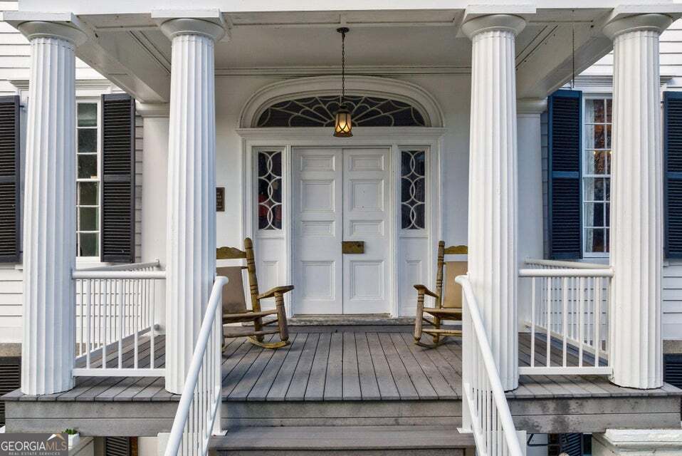 1280 Jewell RD