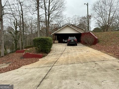 A home in Griffin