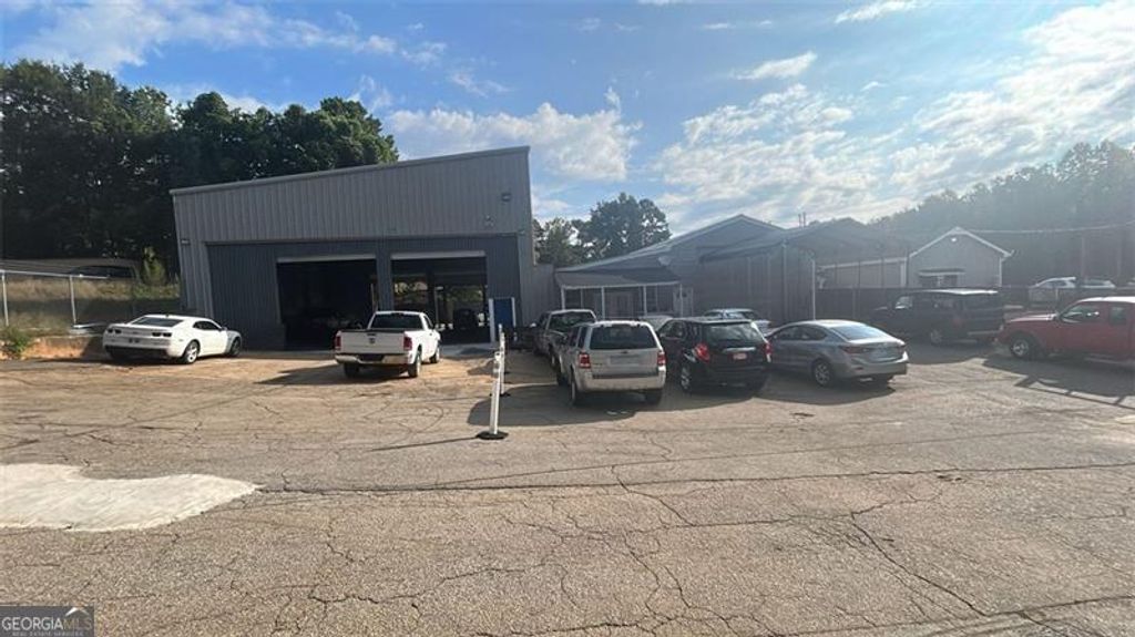 Photo of 884 GAINESVILLE, Buford, GA 30518 (MLS # 10651980)