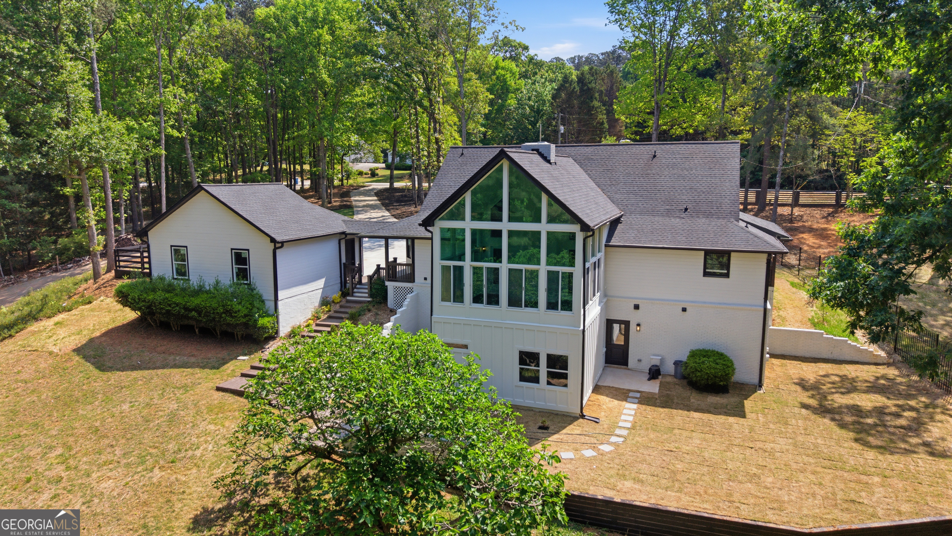3380 Wildwood RD