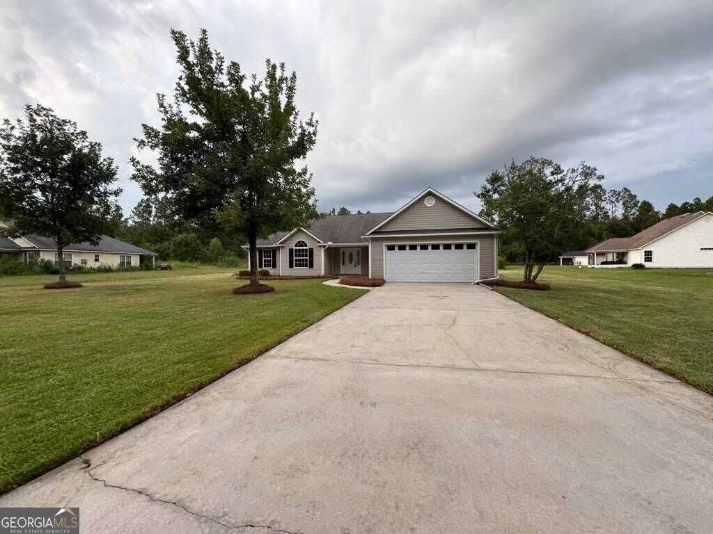 Photo of 35 Magnolia Trail, Lakeland, GA 31635 (MLS # 10847205)