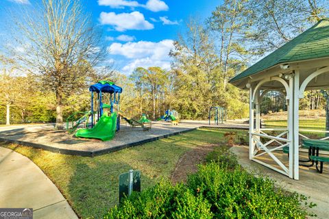 A home in Newnan