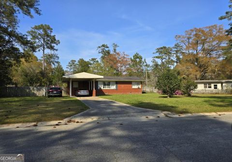 Photo of 904 Barbara Circle, Moultrie, GA 31768 (MLS # 10631200) Photo of 904 Barbara Circle, Moultrie, GA 31768 (MLS # 10631200)