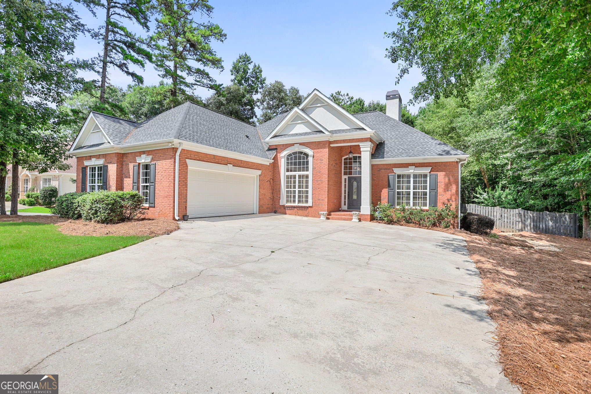 95 Lyndhurst WAY