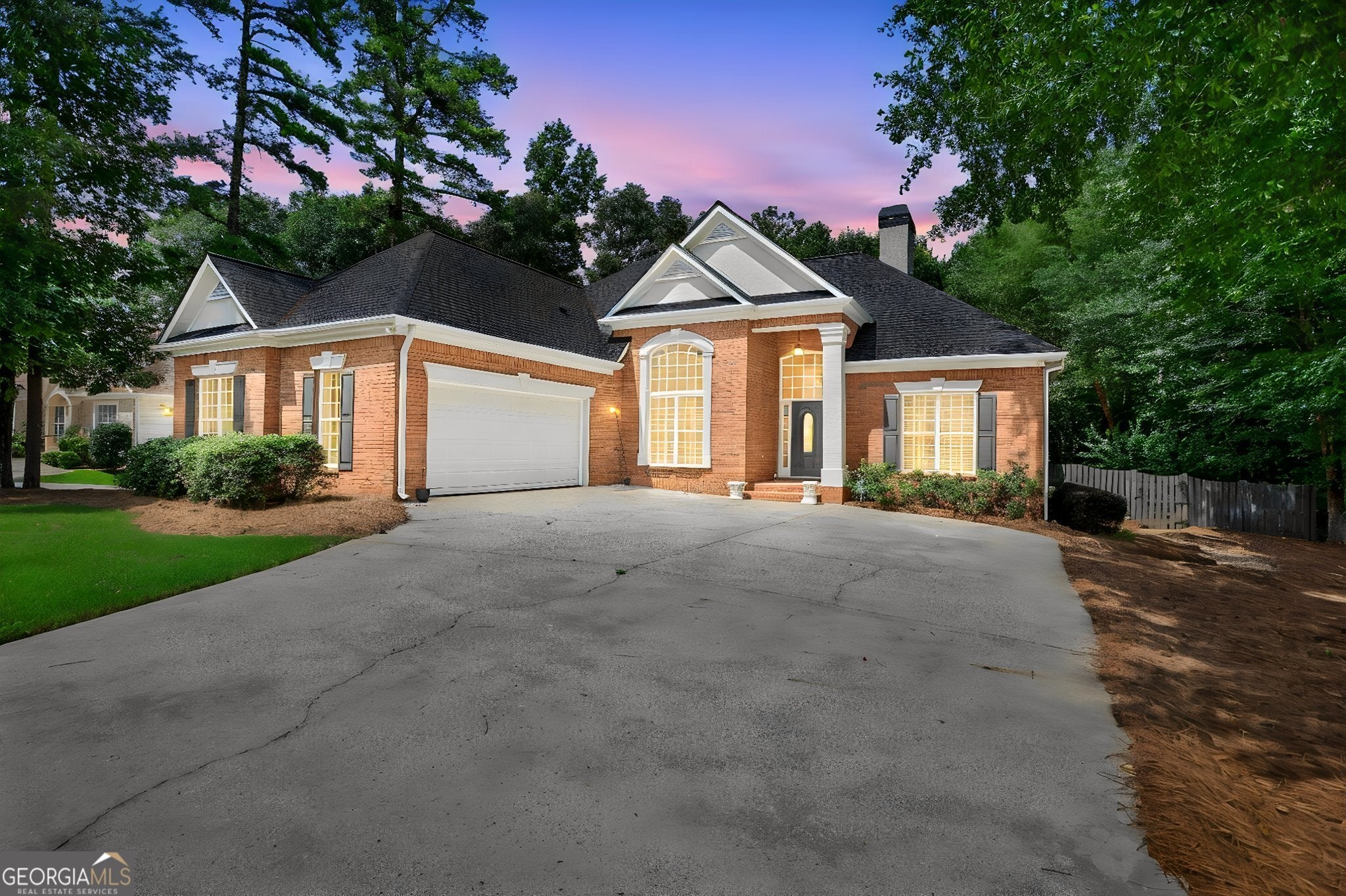 95 Lyndhurst WAY