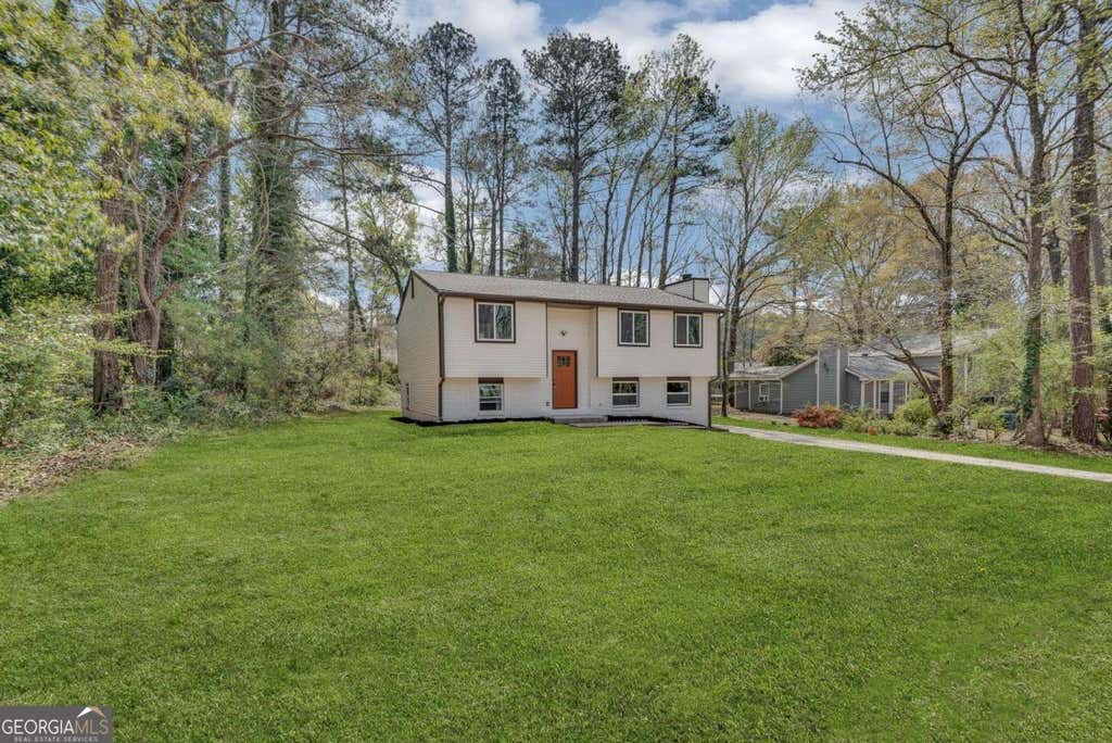 Photo of 3394 Dearwood Drive SW, Lilburn, GA 30047 (MLS # 10817693)