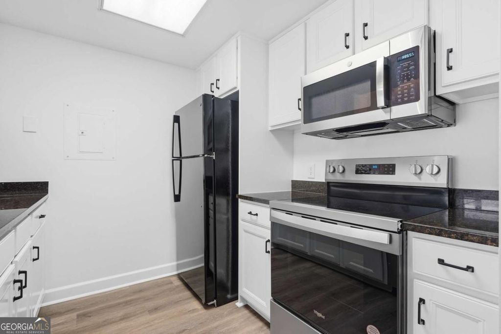 Photo of 1280 W Peachtree Street NW #1412, Atlanta, GA 30309 (MLS # 10793307)