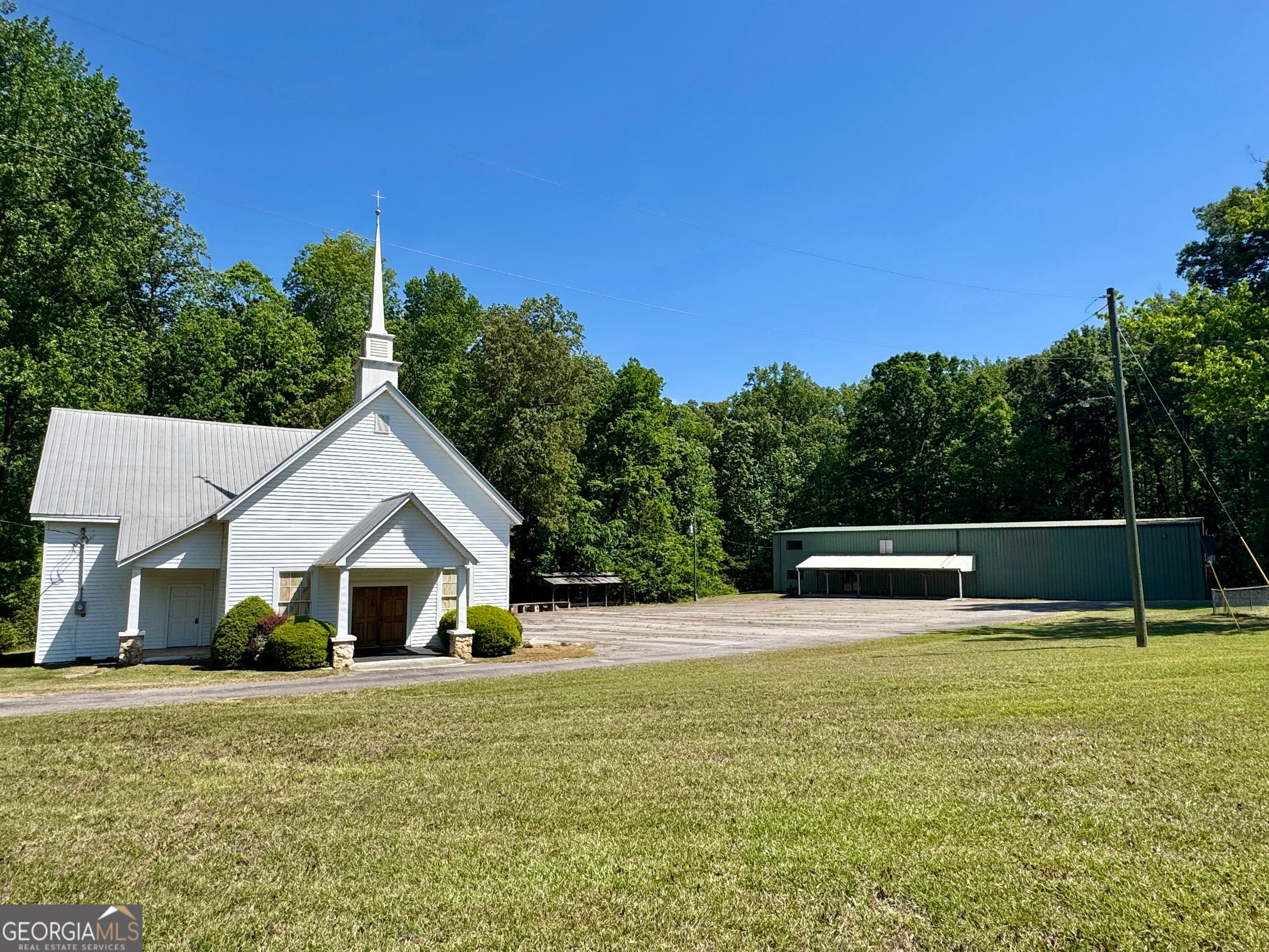 1486 Highway 51 N