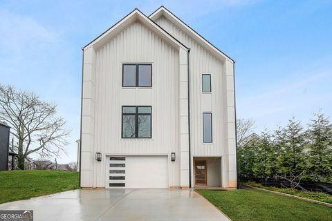 Photo of 3220 Osborne Road NE, Atlanta, GA 30319 (MLS # 10700184)