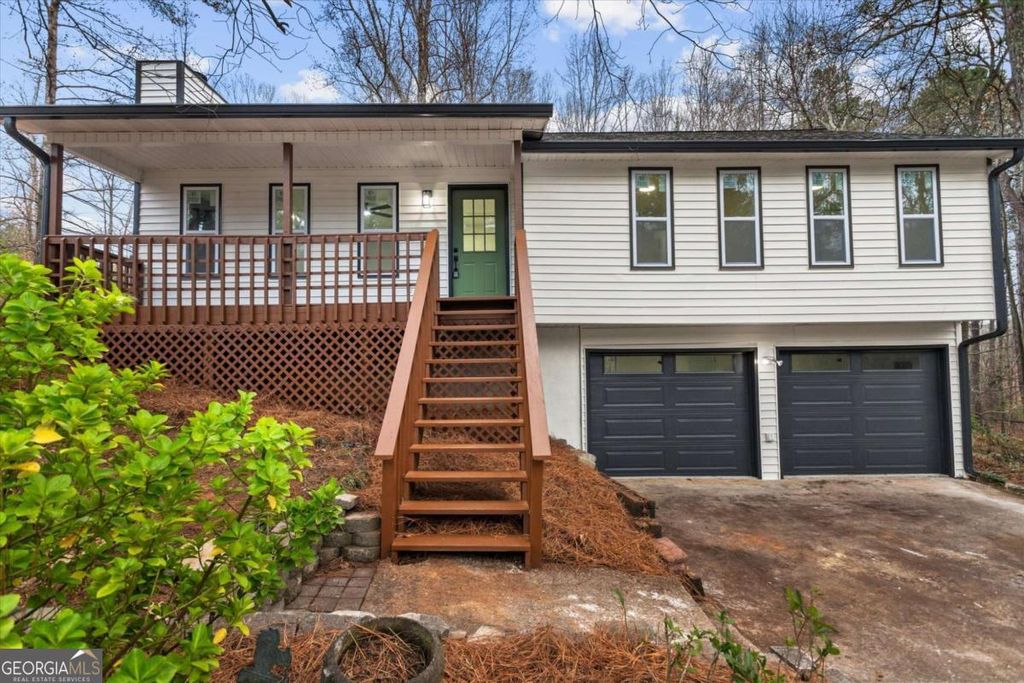 Photo of 41 Bakers Bridge Circle, Douglasville, GA 30134 (MLS # 10661934)