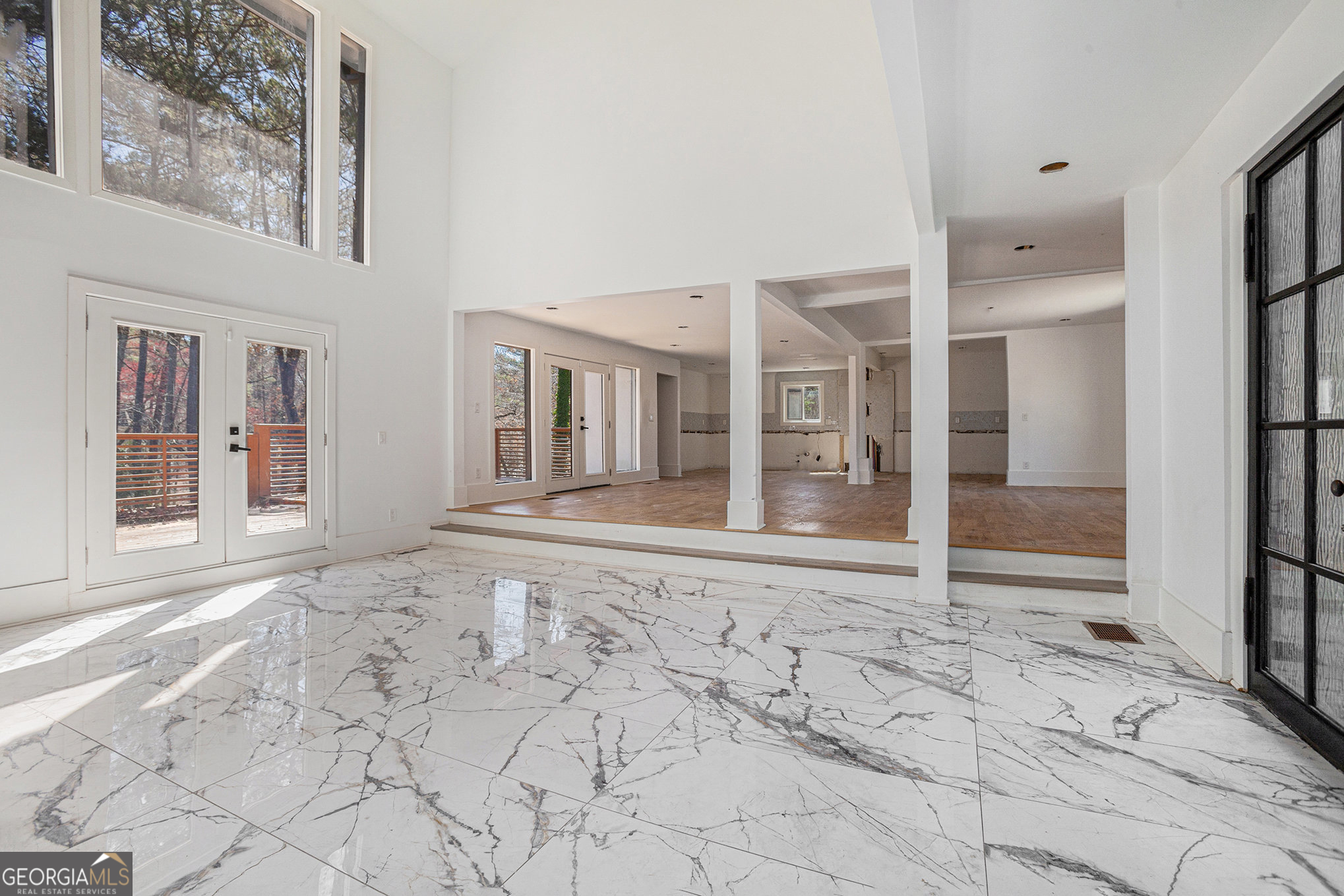 1620 Saddle Ridge WAY