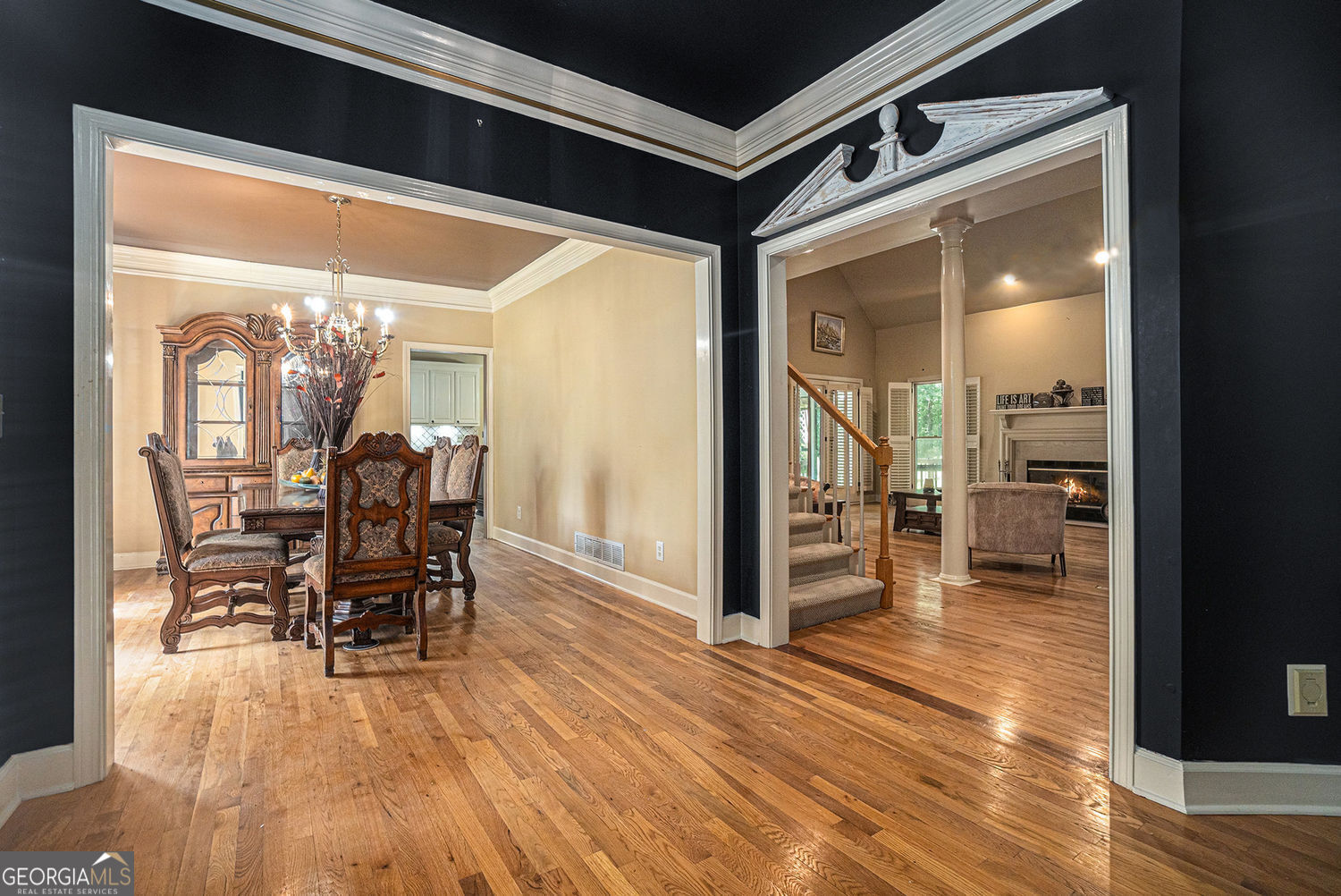 2695 Moon Cabin DR